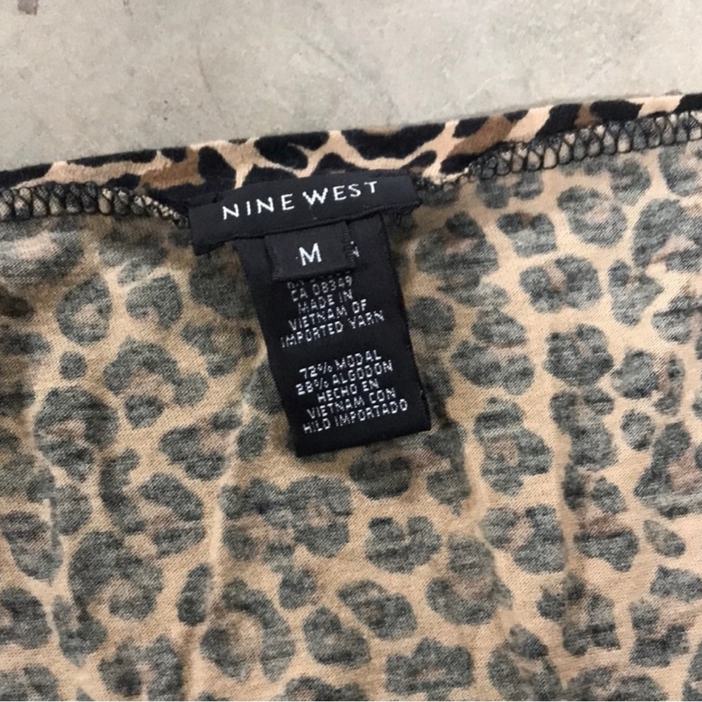 Nine West.  Medium.  Blouse - Picture 3 of 3